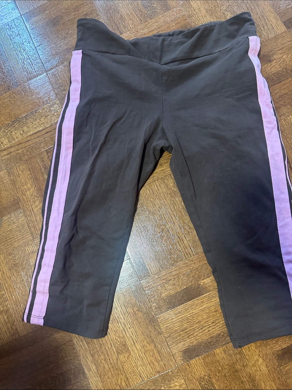 Zara Brown Capri Leggings with Pink Side Stripes